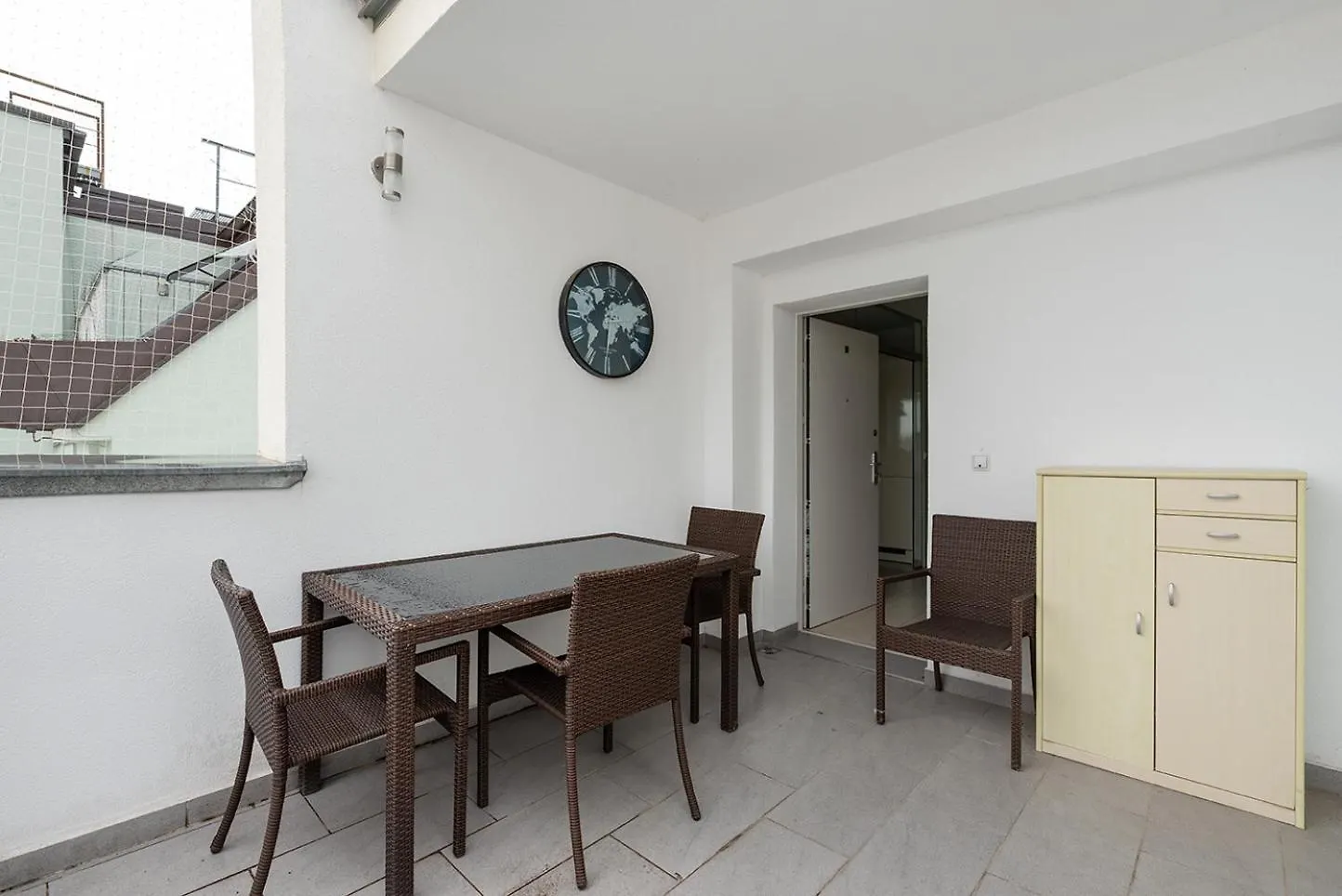 Apartment Ruheoase Im Dachgeschoss Mit Klimaanlage, Nur 10 Minuten Ins Zentrum Vienna