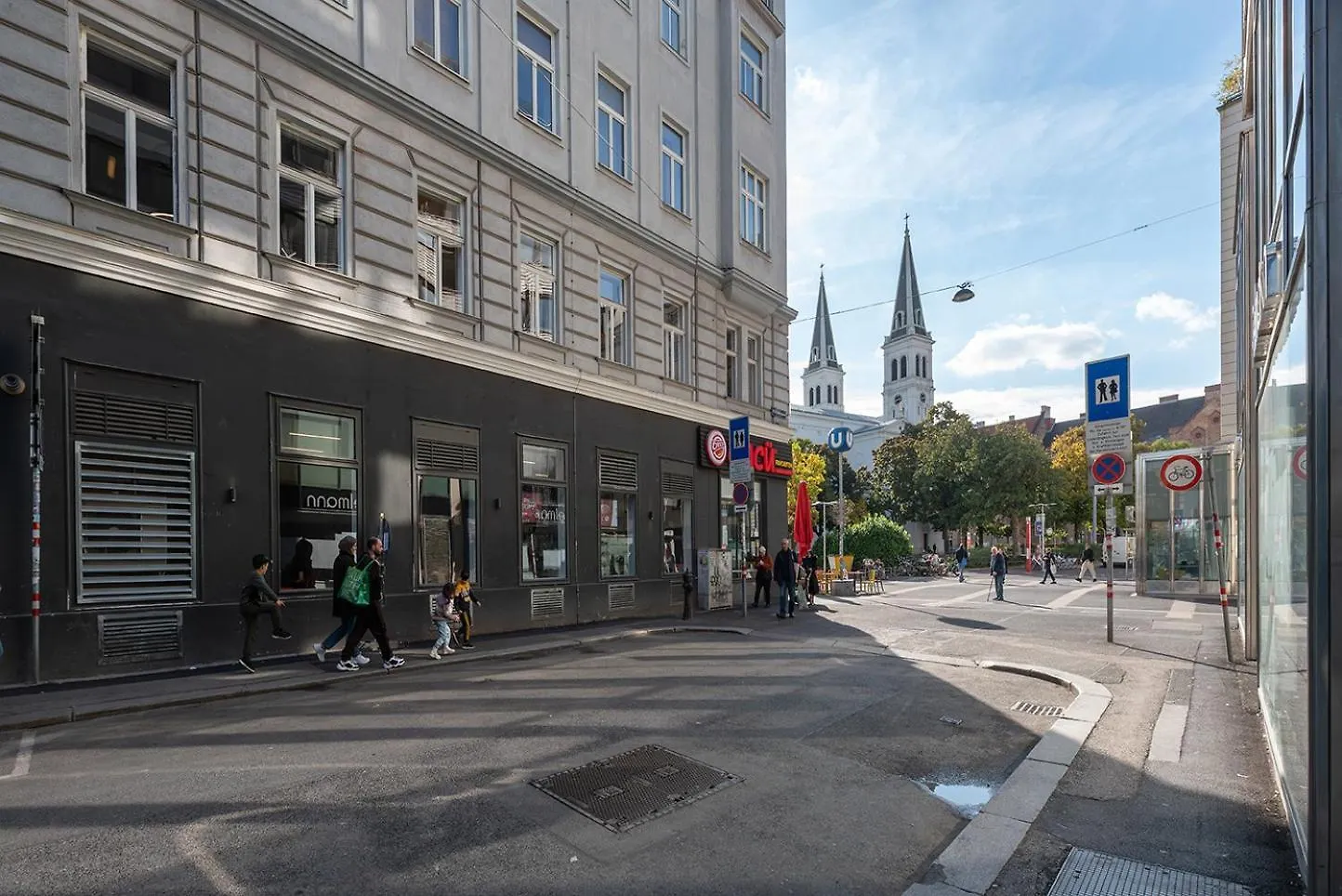 Apartment Ruheoase Im Dachgeschoss Mit Klimaanlage, Nur 10 Minuten Ins Zentrum Vienna